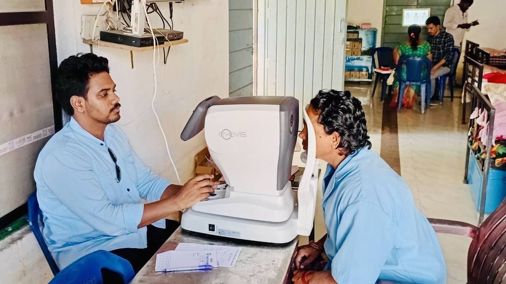 One-on-one medical consultation